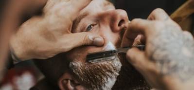 Barber & φαλτσέτα